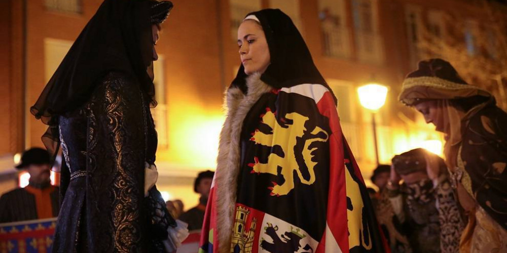 Tordesillas viaja en el tiempo para revivir la llegada de la Reina Juana I de Castilla a la villa